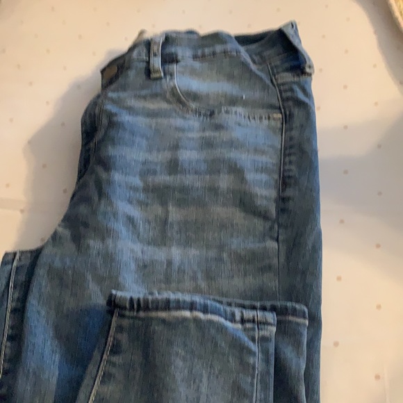 Gap Stretch Jeans - Picture 7 of 8